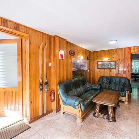 Swierkowa Konukevi Karpacz