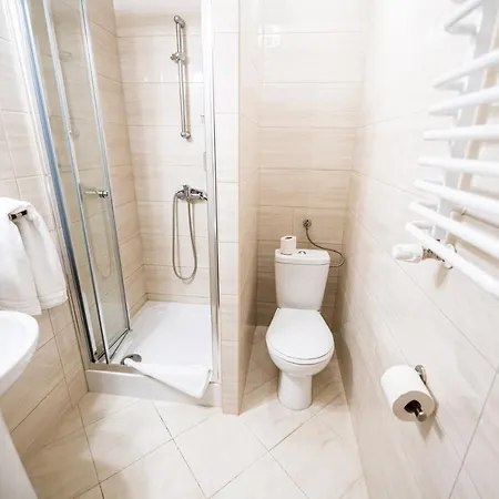 Konukevi Swierkowa 3*