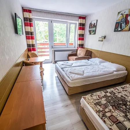 Swierkowa 3*