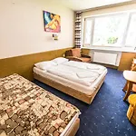 Swierkowa ゲストハウス 3*