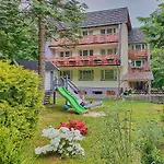 Swierkowa 3*